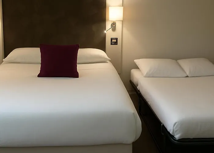 Elisabeth Gare Sncf Отель Клермон-Ферран