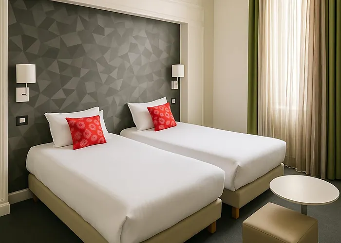 Elisabeth Gare Sncf 2*