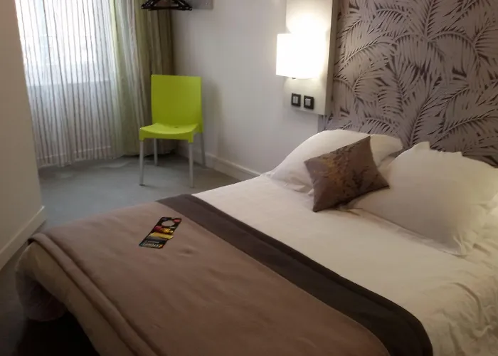 Elisabeth Gare Sncf Отель Клермон-Ферран